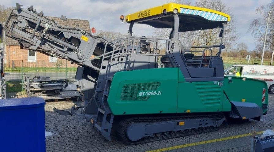 Асфальтоукладчик Wirtgen super 3000 2